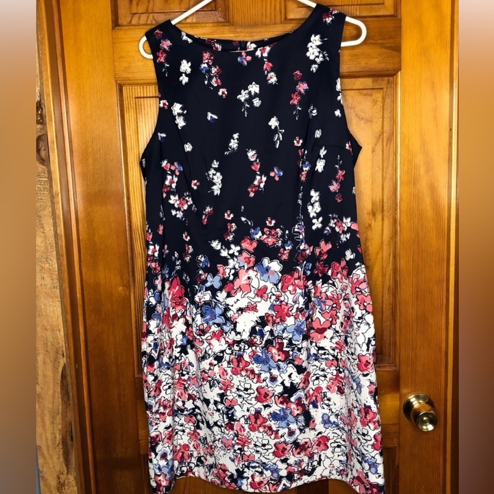 Knee length sheath dress zip up back Alyx size 18 blue / white / pink floral